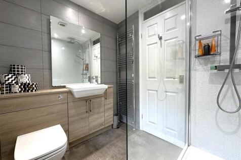 Shower Room 067