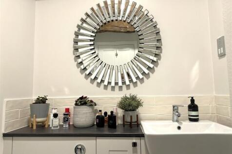 Quality Vanity Fixtures 052