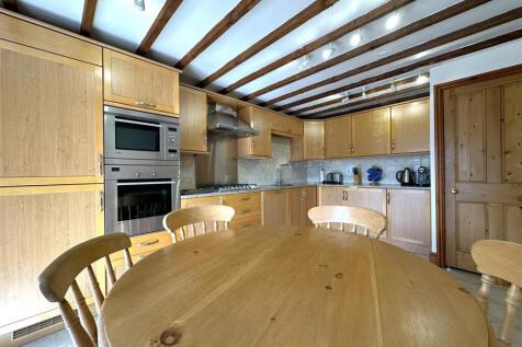 Kitchen/Diner 695