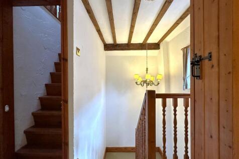 Second Floor Landing744