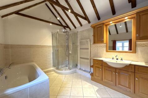 Four-Piece Bathroom 733