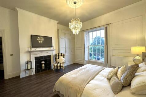 Bedroom One 594