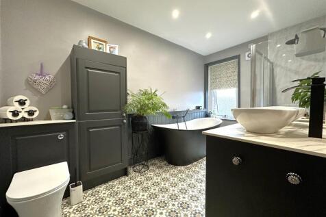 Fabulous Bathroom 179