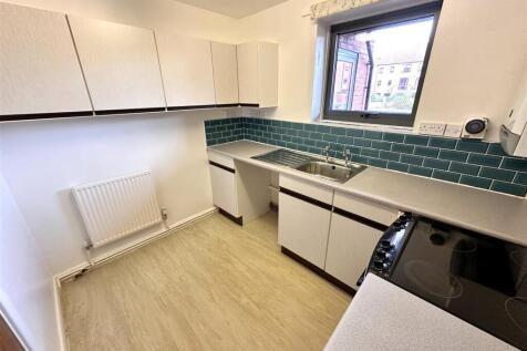 Kitchen Aspect Two 467