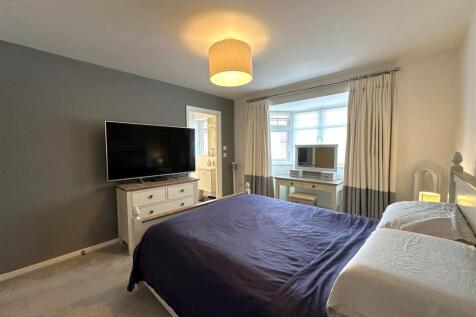 Bedroom One 887