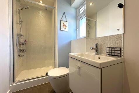 En-Suite Shower Room 891