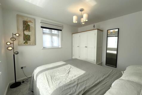 Second Bedroom 900
