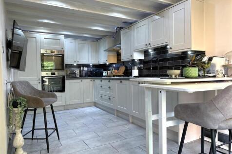 Contemporary Kitchen 449