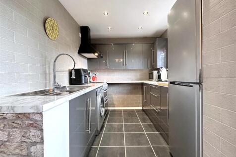 Stylish Modern Kitchen 125