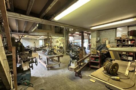 Original Barn Ground Floor Aspect Two 042