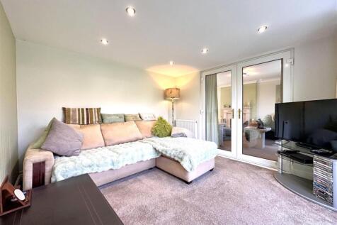 Garden Room 656