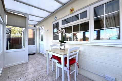 Conservatory 902