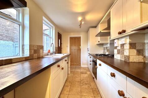 Well-Appointed Kitchen 317
