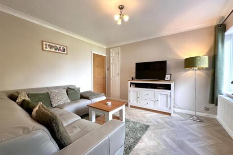 Sitting Room 512