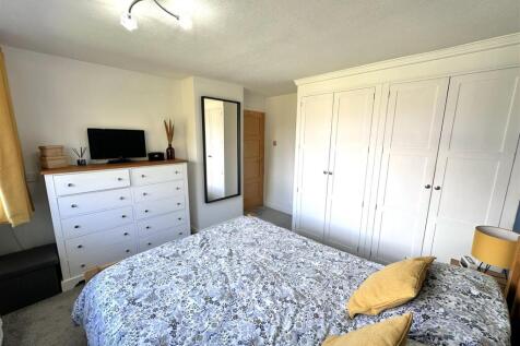 Bedroom One With Fitted Wardrobes 444