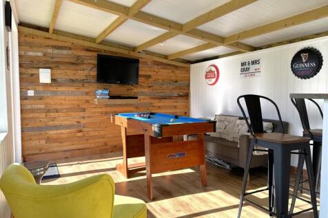 Home Entertainment Space 430