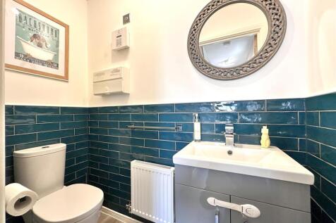 Ground Floor W.C 458