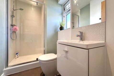 En-Suite Shower Room 397