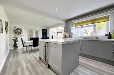 Modern Dining Kitchen 262