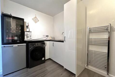 Utility Room 019