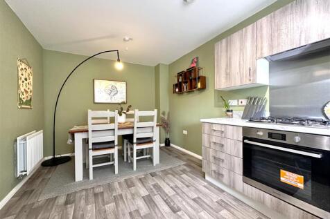 Dining Area 610.