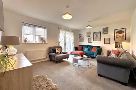 Generous Living Space With French Doors 576