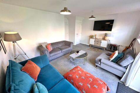 Sieable Living Room 583