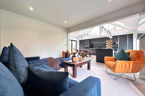 Open-Plan Living Kitchen 253