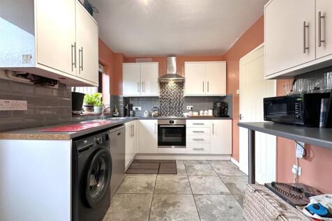 Modern Dining Kitchen 474