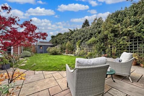 Private Rear Garden 329