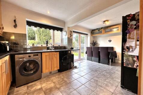 Kitchen/Diner With French Doors 263