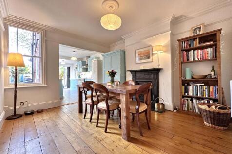 Dining Room Into Kitchen 512