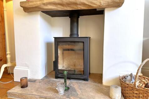 Feature Fireplace With Inset Log Burner 561