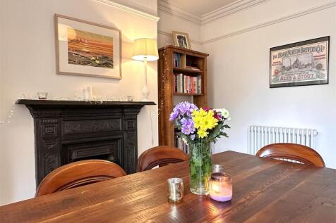 Dining Room With Retained Features 542