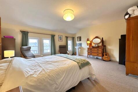 Generous Third Bedroom 644