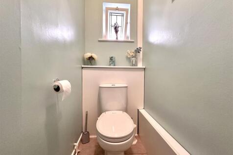 Ground Floor W.C  014