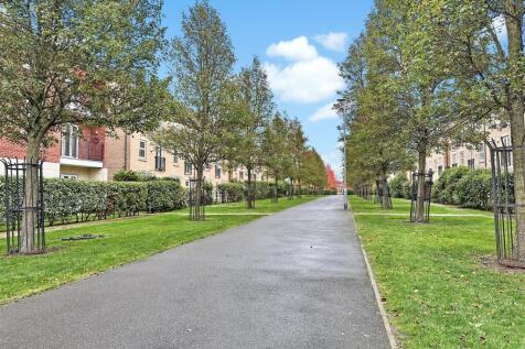 Lovely Tree-Lined Location 304