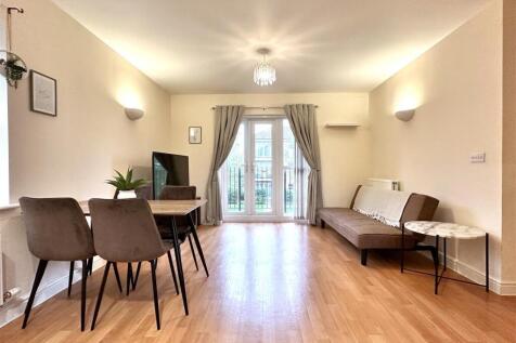 Living/Dining Area With Balcony 280