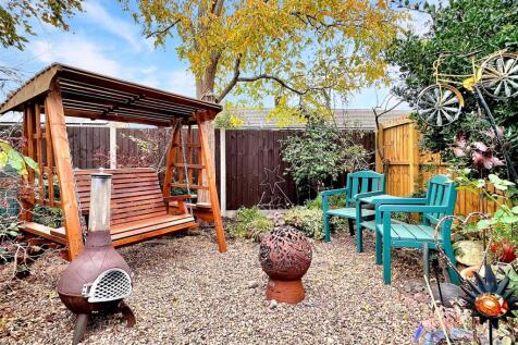 Private Enclosed Garden 614