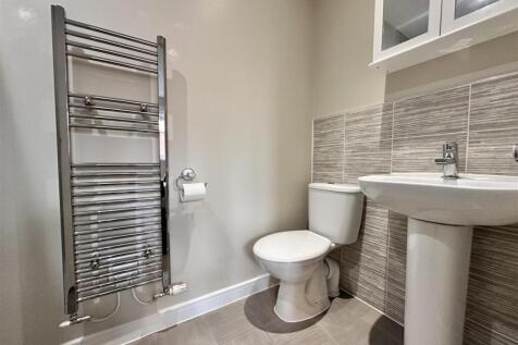 En-Suite Aspect One 198