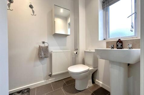 En-Suite: Aspect One 062