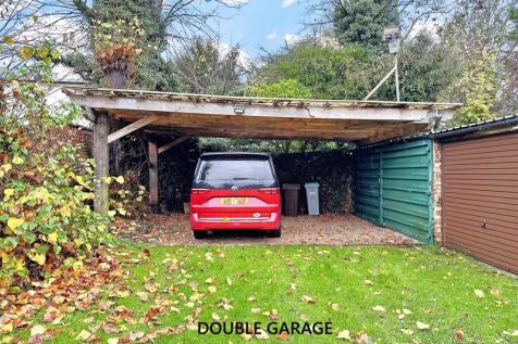 Carport &amp; Double Garaging 009