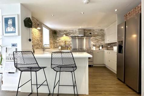 Fabulous Modern Breakfast Kitchen 126