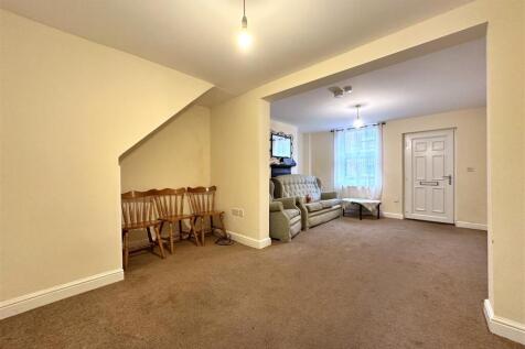 Through Lounge/Diner 119