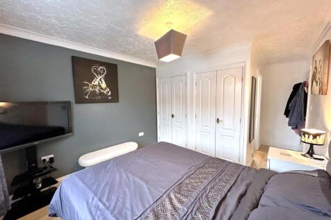Bedroom One With Fitted Wardrobes 710