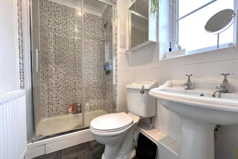 En-Suite Shower Room 715