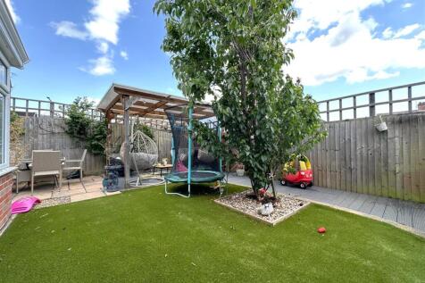 Rear Garden 516