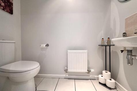 Ground Floor W.C 482