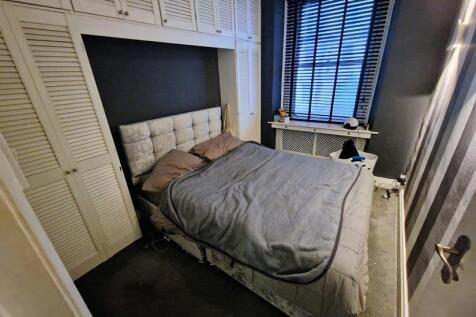 Apt 3, 3 Derby Road, Douglas (3).jpg
