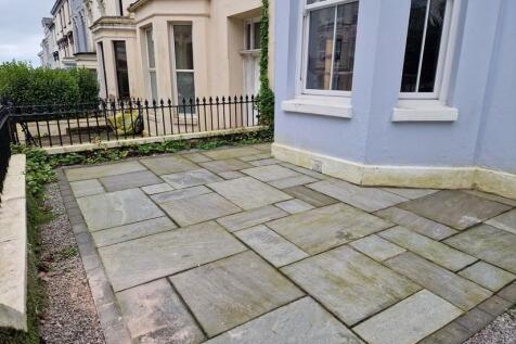 25 Christian Road, Douglas (18).jpg